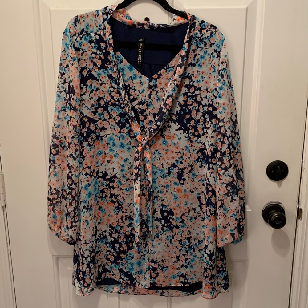 Design lab long sleeve floral dress NEW